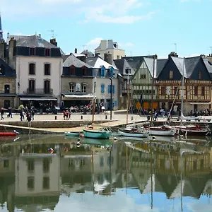 Apartment Tres Bel Avec Superbe Vue Sur Le Port De Saint Goustan, Auray